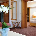 Szálloda Alpenrose