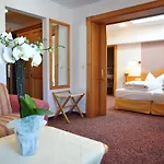 Alpenrose Szálloda