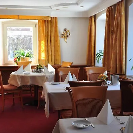 Alpenrose Hotel